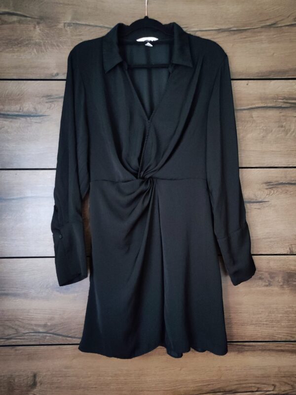 H&M satenska crna haljina s naborima u struku, M/L (realni)